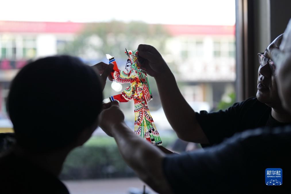 口袋棋牌官方网站
